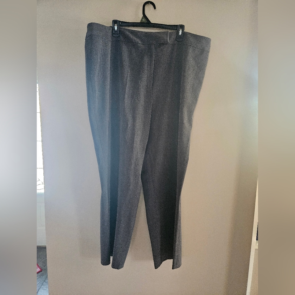 Casual Corner Gray Trousers for Business Casual